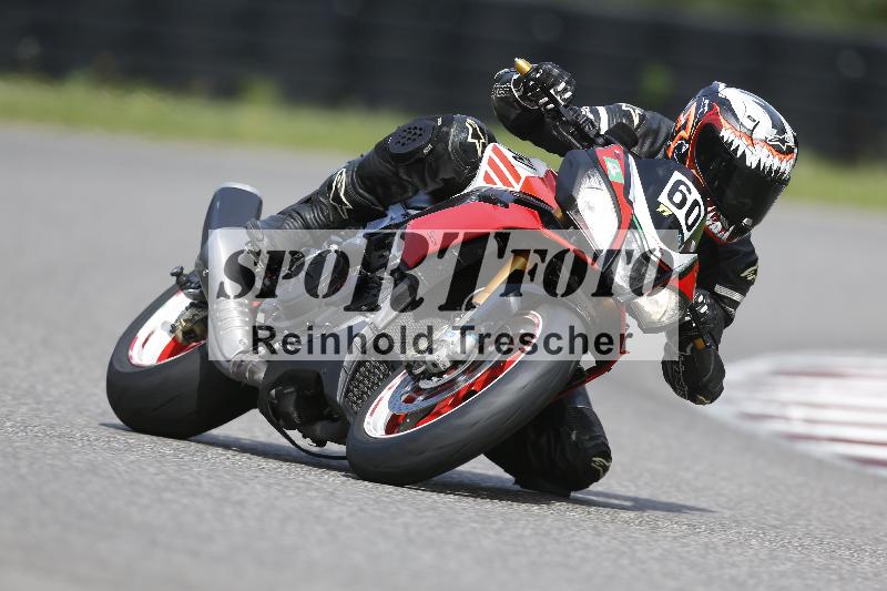 /53 16.09.2025 Track Day Domi Aegerter ADR/Gruppe gruen/60